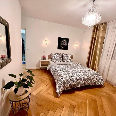 Alexandru Home Boissy-Saint-Léger Exteriér fotografie