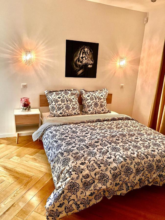 Alexandru Home Boissy-Saint-Léger Exteriér fotografie
